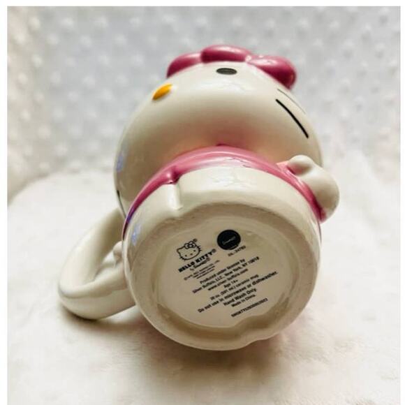 Hello Kitty 3D Full Body Dark Pink Bow 20oz Tall Mug-NEW - Picture 6 of 6